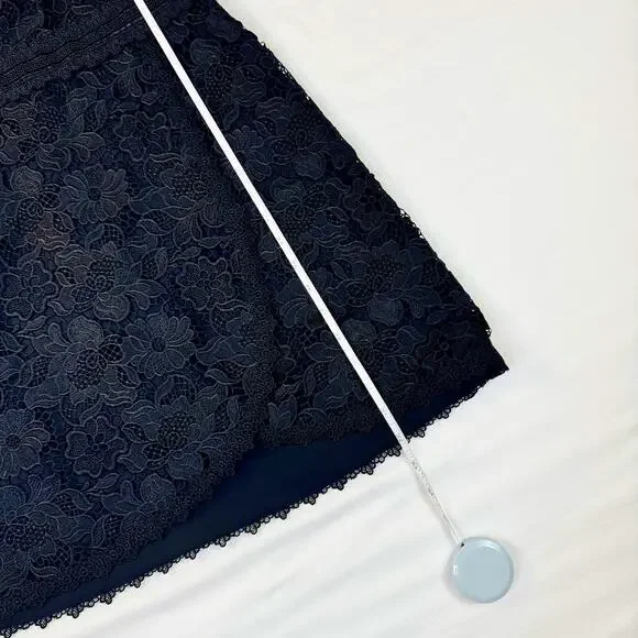 Alice + Olivia Lennon V-Neck Black Lace Mini Cocktail Dress Women's 4 Scalloped - Picture 16 of 16